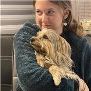 As a Swiss citizen, speaking fluent French and English, living in the UK, I would be aiming to pass across the language of my culture further on to young beginner learners looking to learn French